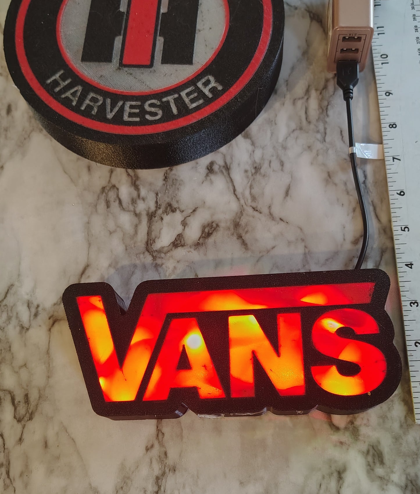 Classics 80s Gen X skate  shoe led  light you got to get there in a van this will be your skate shoe.